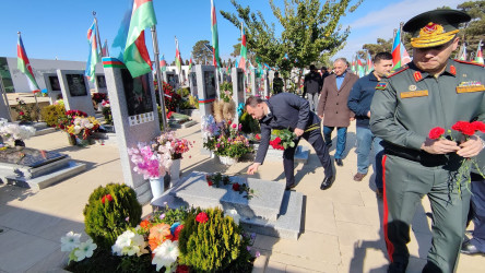 Vətən Müharibəsi Qəhrəmanı, şəhid Azad Hümbətovun məzarını ziyarət - 27.10.2024