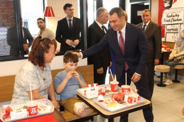 Nizami rayonunda şəhid və qazi övladları üçün Bilik Günü münasibətilə tədbir keçirilib - 13.09.2025