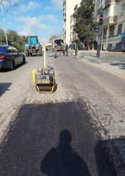 Nizami rayonunda intensiv yağıntıların yollarda yaratdığı fəsadlar aradan qaldırılır - 17.04.2026