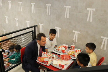 Nizami rayonunda şəhid və qazi övladları üçün Bilik Günü münasibətilə tədbir keçirilib - 13.09.2025